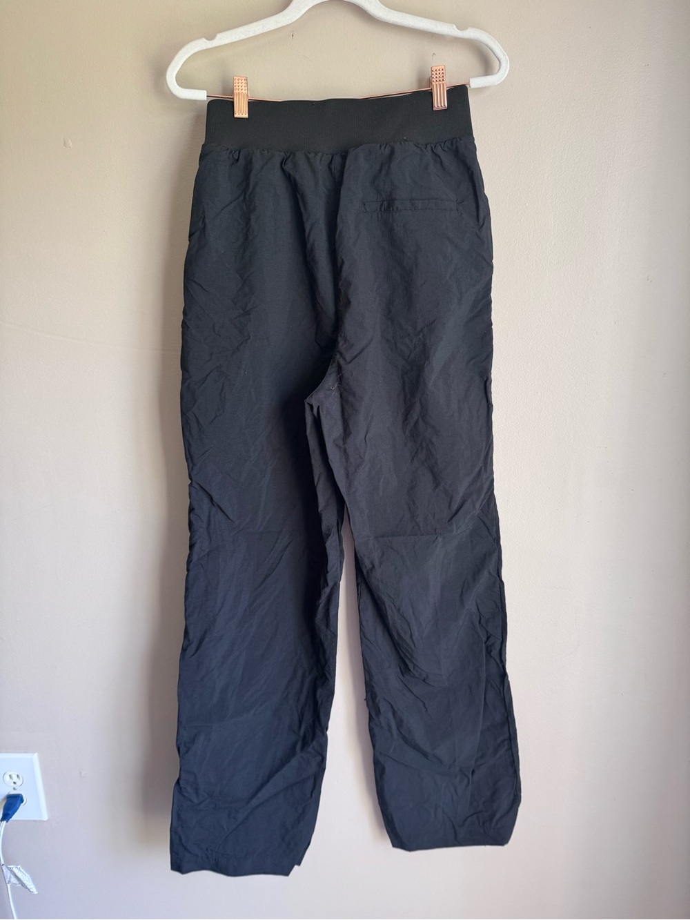 Zara Black Windbreaker Pants Pull On Straight Wide Leg 31.5 Inseam Size S - Picture 4 of 9